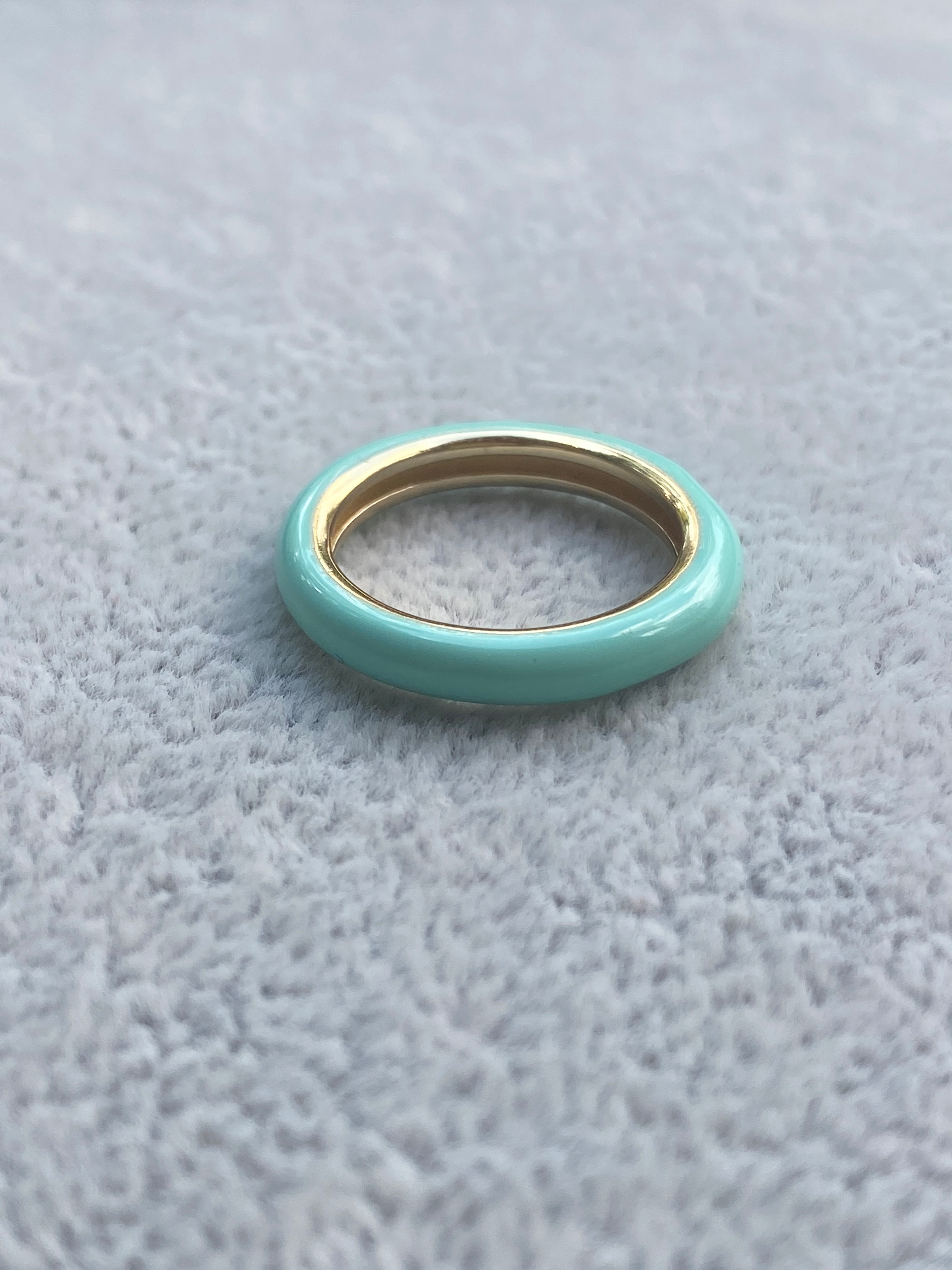 Mint Kauwela Ring